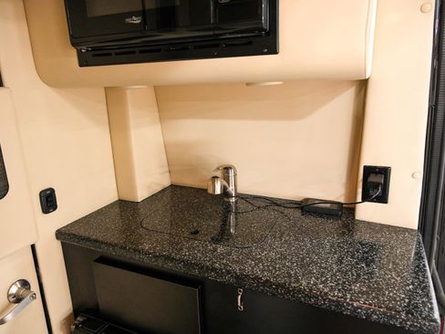 Used 2020 Mercedes-Benz Sprinter 3500 image 20