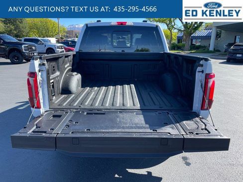 Used 2025 Ford F150 Platinum w/ FX4 Off-Road Package AWD/4WD image 38