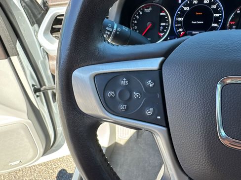 Used 2021 GMC Acadia SLT w/ Technology Package image 27