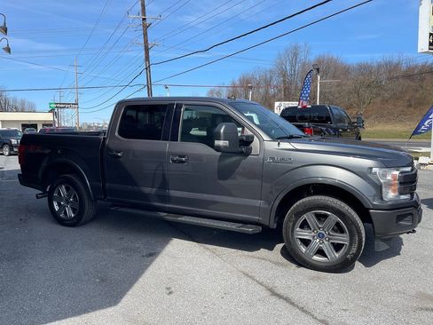 Used 2019 Ford F150 Lariat w/ Equipment Group 502A Luxury AWD/4WD image 9