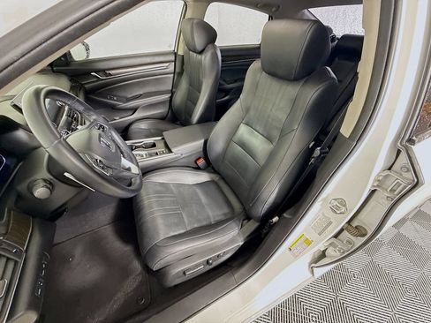 Used 2019 Honda Accord Touring image 22