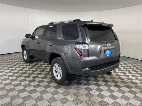 Used 2020 Toyota 4Runner SR5 Premium w/ Moonroof Package AWD/4WD image 23