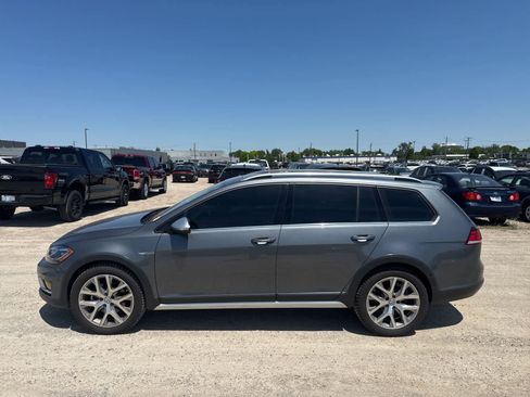 Used 2019 Volkswagen Golf Alltrack SE AWD/4WD image 12