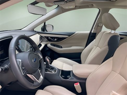 Used 2022 Subaru Legacy Limited w/ Popular Package #3 image 16