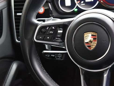 Used 2023 Porsche Cayenne GTS image 20