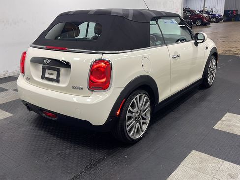 Used 2016 MINI Cooper Convertible FWD image 16