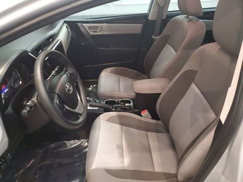 Used 2019 Toyota Corolla LE FWD image 10