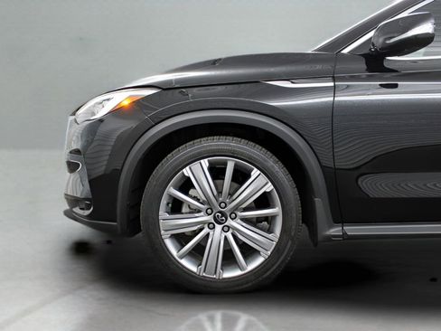 Used 2021 INFINITI QX50 Sensory image 36