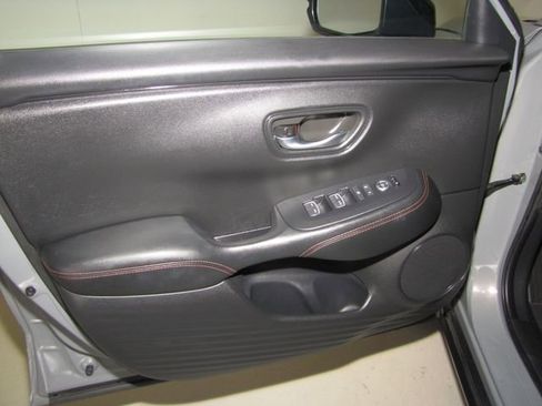 Certified 2024 Honda HR-V Sport image 9