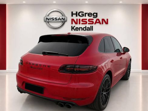 Used 2018 Porsche Macan GTS AWD/4WD image 4