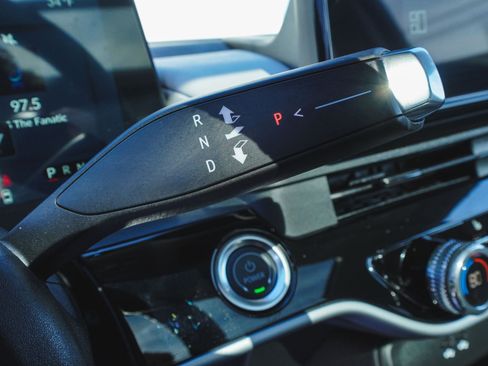 Used 2025 Honda Prologue Touring image 28