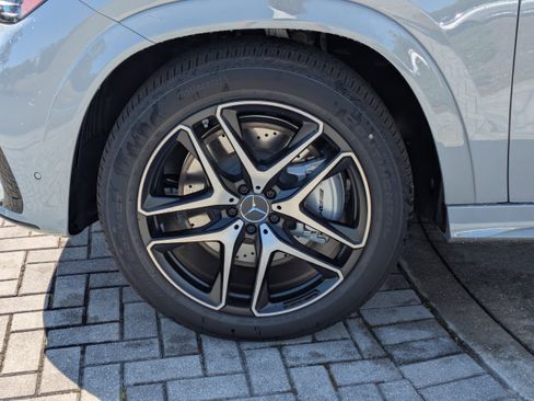 New 2026 Mercedes-Benz GLE 53 AMG 4MATIC Coupe image 10