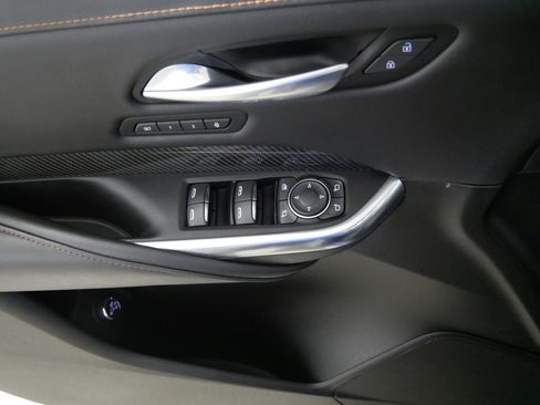 Used 2022 Cadillac XT4 Sport w/ Sun And Sound Package image 19