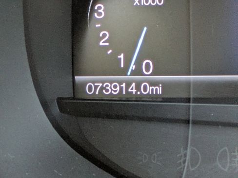 Used 2015 Ford Edge SEL w/ Equipment Group 201A image 24