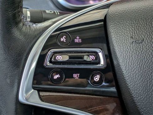 Used 2015 Cadillac SRX Luxury image 33