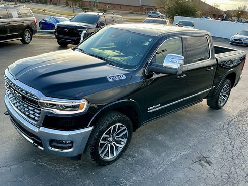 Used 2025 RAM 1500 Limited w/ Trailer Tow Group image 5