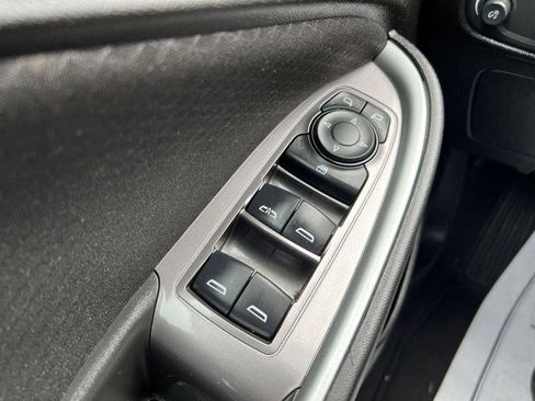 Used 2023 Chevrolet Malibu LT FWD image 30