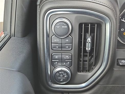 Used 2020 GMC Sierra 3500 Denali w/ Denali Ultimate Package image 28