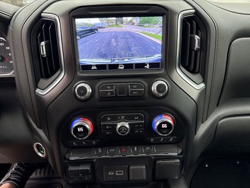 Used 2021 GMC Sierra 1500 AT4 AWD/4WD image 24