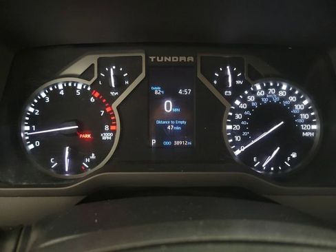 Used 2023 Toyota Tundra SR5 w/ SR5 Convenience Package AWD/4WD image 21