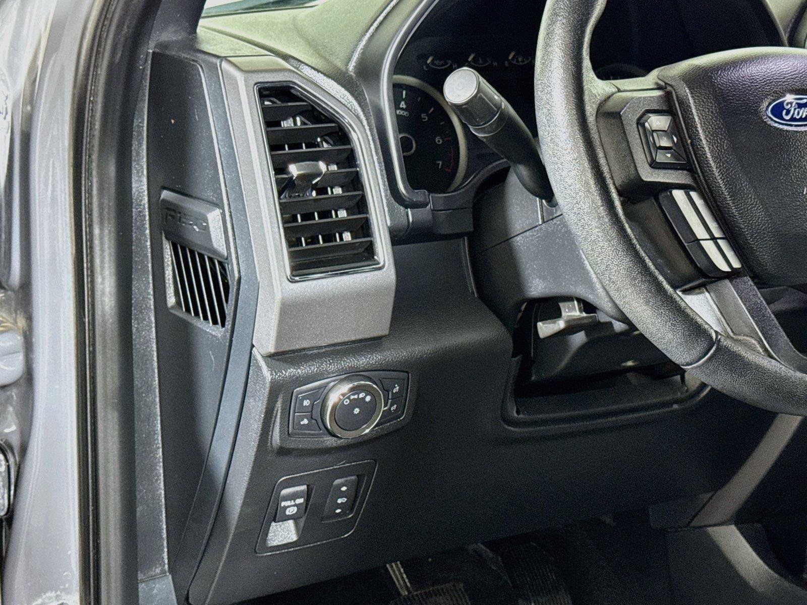 Used 2020 Ford F150 XLT w/ Equipment Group 302A Luxury AWD/4WD image 8