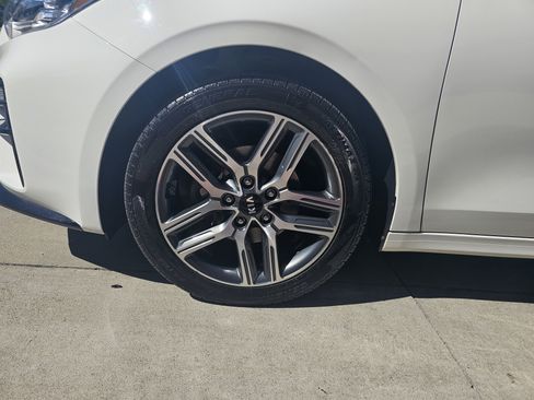 Used 2019 Kia Forte S w/ S Premium Package image 9