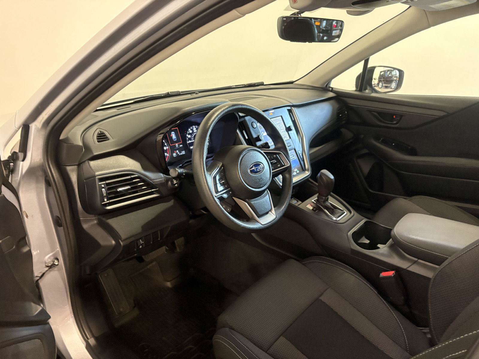 Used 2021 Subaru Outback AWD/4WD image 14