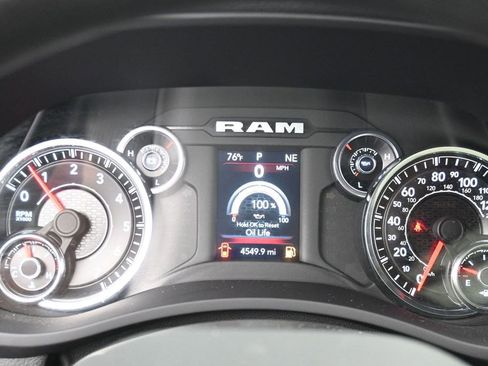 Used 2024 RAM 2500 Tradesman RWD image 13