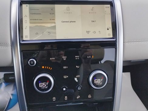 Used 2023 Land Rover Discovery Sport S AWD/4WD image 18