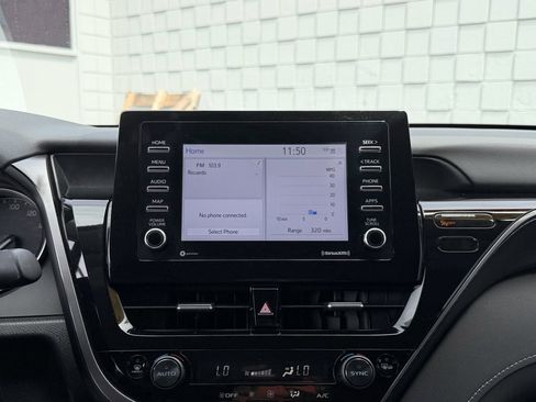 Certified 2024 Toyota Camry SE image 23