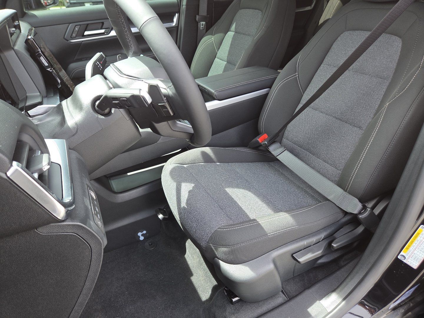 New 2027 GMC Terrain Elevation FWD image 23