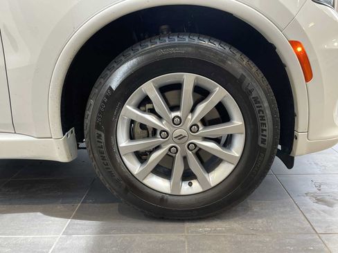 Used 2025 Dodge Durango GT RWD image 12