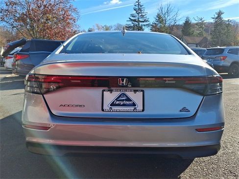 Certified 2024 Honda Accord EX image 5