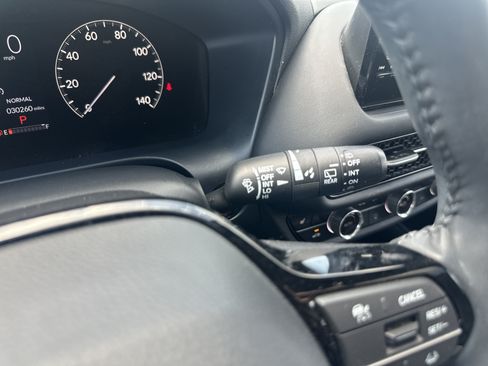 Certified 2024 Honda HR-V EX-L image 22