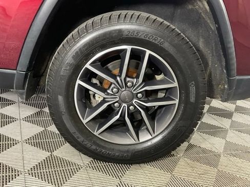 Used 2019 Jeep Grand Cherokee Limited AWD/4WD image 41