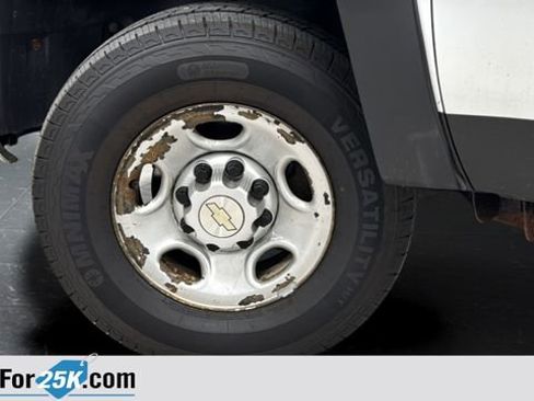 Used 2010 Chevrolet Silverado 2500 W/T image 33