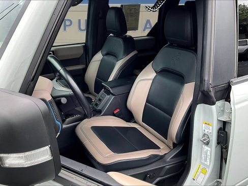Used 2022 Ford Bronco Wildtrak AWD/4WD image 23