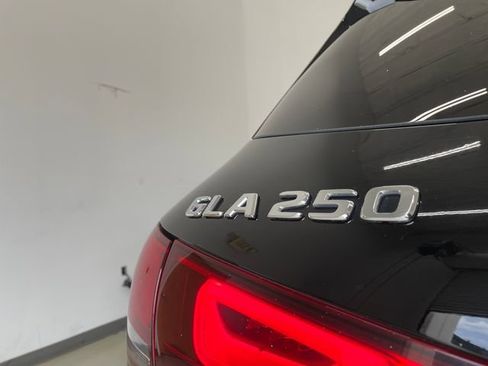 Used 2023 Mercedes-Benz GLA 250 image 42