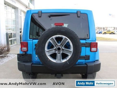 Used 2014 Jeep Wrangler Unlimited Sahara image 10
