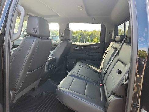 Used 2023 Chevrolet Silverado 1500 RST w/ Convenience Package II image 10