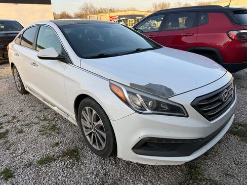 Used 2016 Hyundai Sonata Sport w/ Option Group 02 image 3