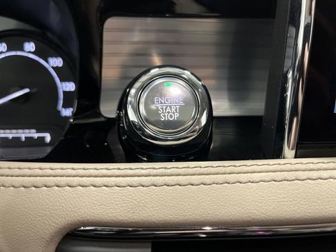 Used 2022 Lincoln Corsair AWD w/ Premium Package image 25