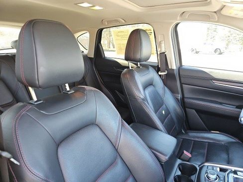 Used 2024 MAZDA CX-5 Carbon Edition image 12