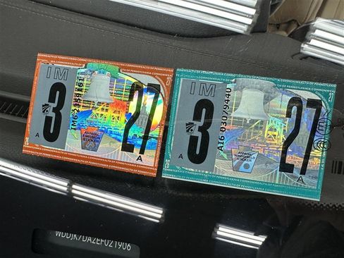 Used 2014 Mercedes-Benz SL 550 image 23