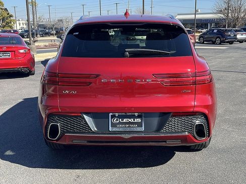 Used 2023 Genesis GV70 2.5T w/ Advanced Package image 4