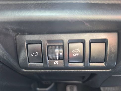 Used 2020 Subaru Outback Limited AWD/4WD image 19