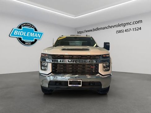 Used 2022 Chevrolet Silverado 3500 LT image 2