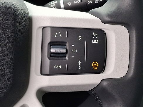 Certified 2025 Land Rover Defender 110 S image 18