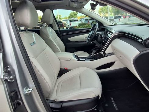 Used 2022 Hyundai Tucson SEL w/ Convenience + Premium Package FWD image 24