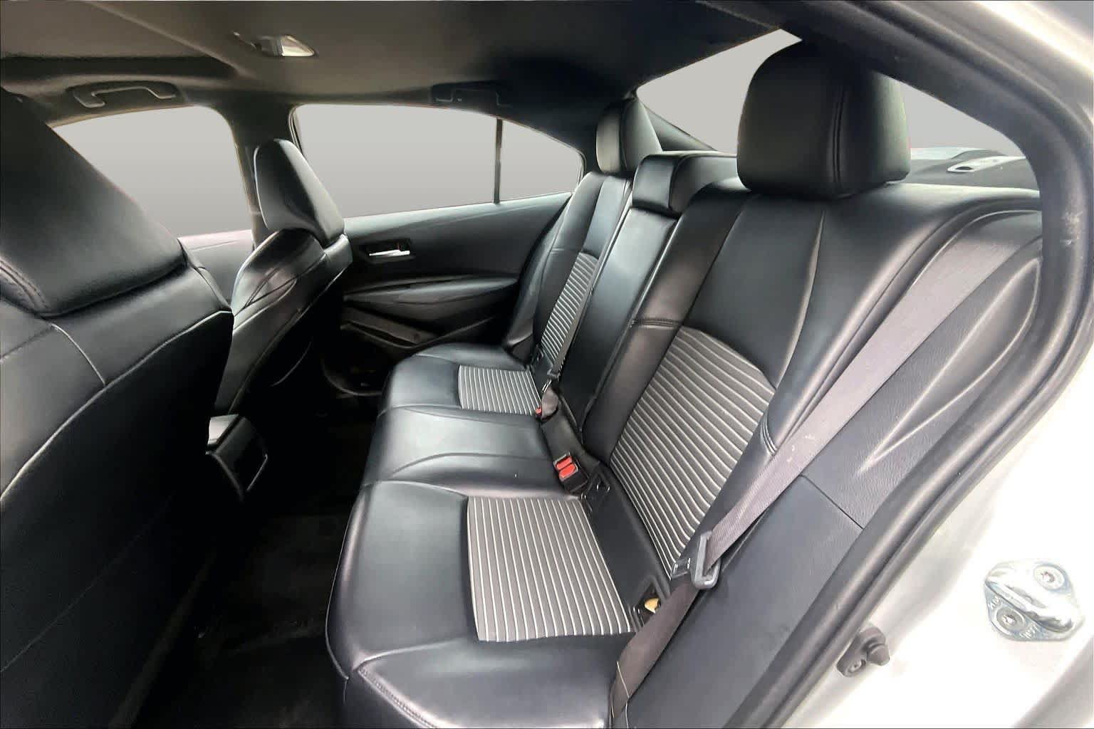 Used 2022 Toyota Corolla XSE FWD image 20